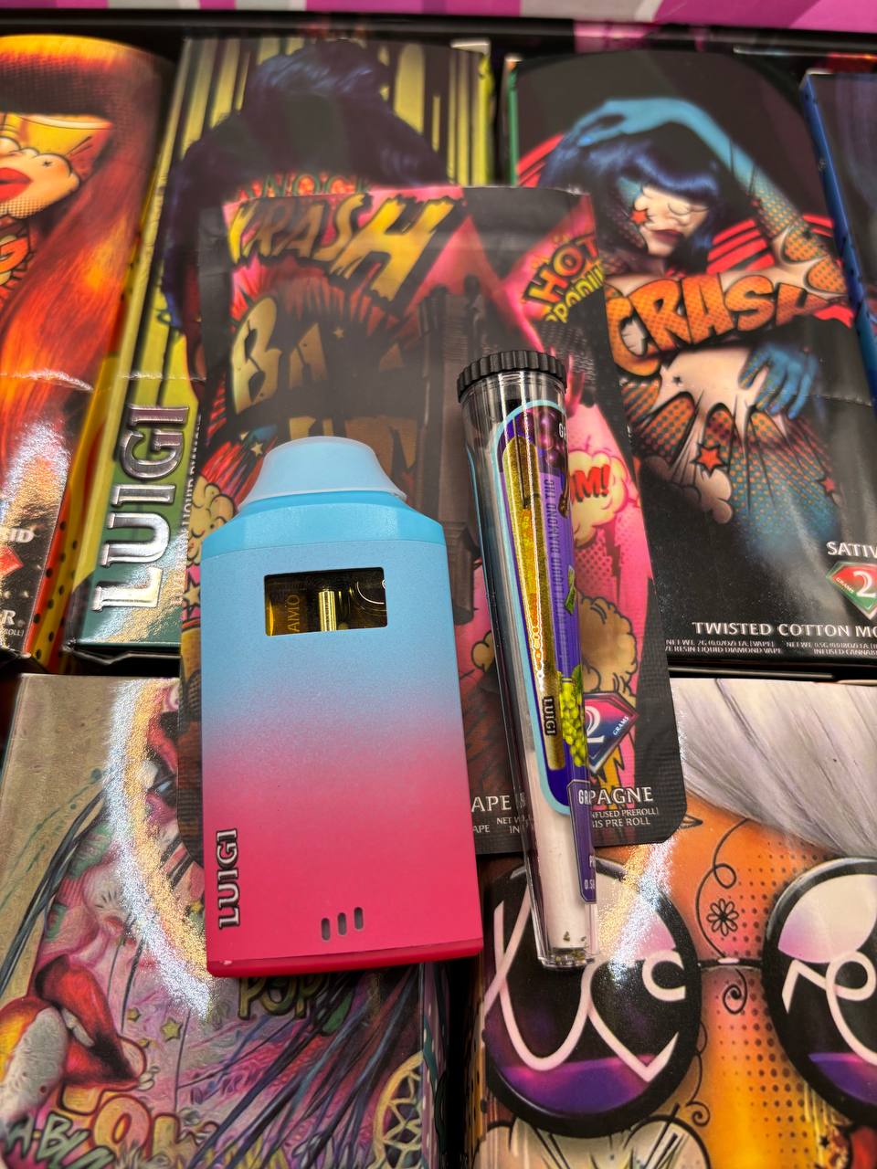 •$675 #luigi – disposable with 1 preroll (1 box : 50 piece & 50 preroll)